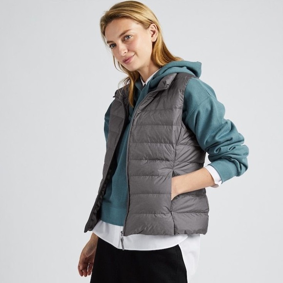 Uniqlo Ultra Light Down Vest Women’s Gray Puffer Vest Size L - Picture 1 of 9